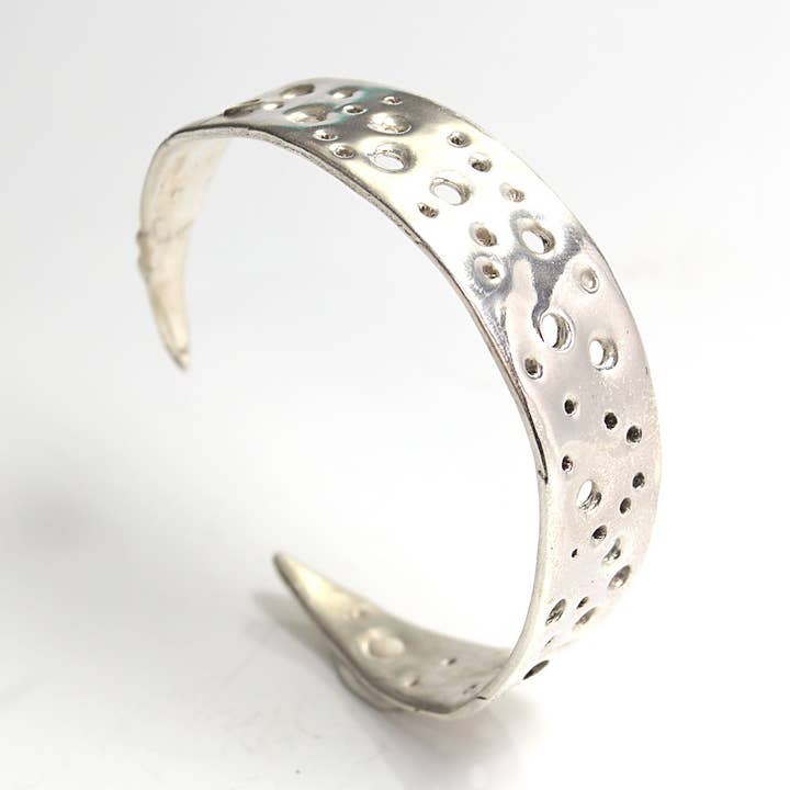 Smeltet Handcuff armbånd for engroshandel hos Dora kapousouzi Jewellery