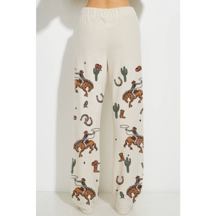 Phil Love - Wholesale Lounge Set - Women's - Cowgirl cactus print soft brushed loungewear set 18