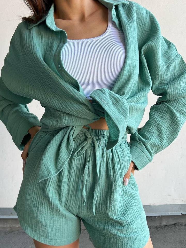 CWSTB1352_LONG-SLEEVED COMMUTER SHIRT AND SHORTS SET for wholesale by NINEXIS