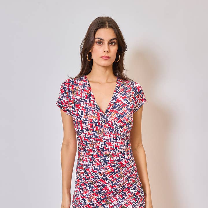 Vestido plisado de manga corta NP1005-Rouge para venta al por mayor de SUBLIMINAL MODE