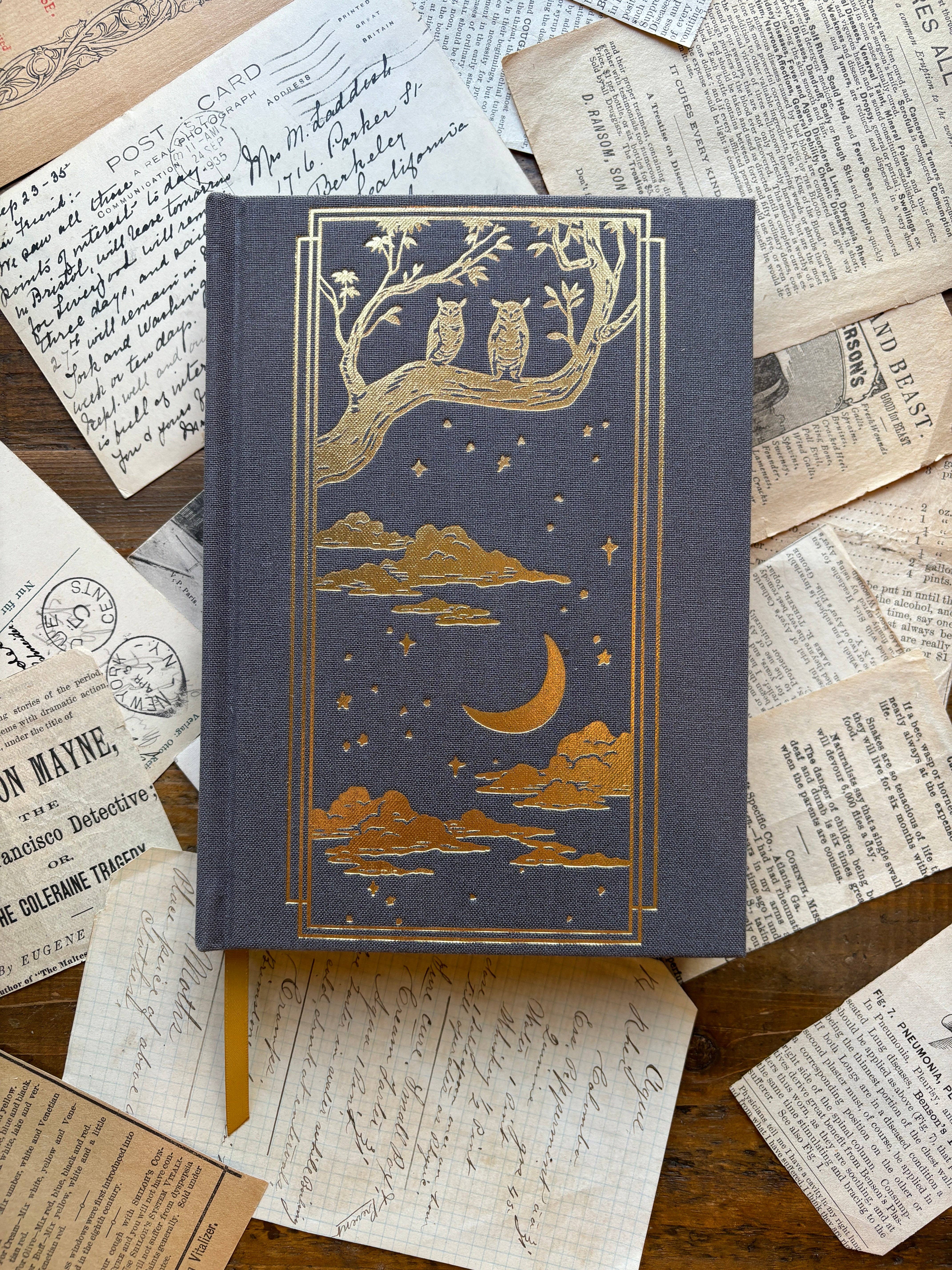 The Creeping Moon – wholesale Notebook – The Oracle - B6 black paper notebook, 150 gsm5