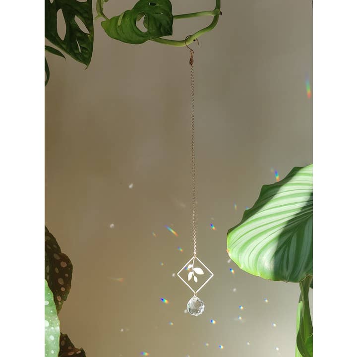 Atelier Intuitive - Wholesale Suncatcher - ASTRO EARTH • Mini Suncatcher in Brass & Glass Crystal4