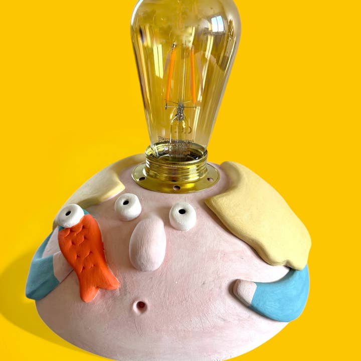 Thetis Art Studio - Wholesale Figurine Lamp - Lampada da Tavolo Rotonda - Figlia del Pescatore0