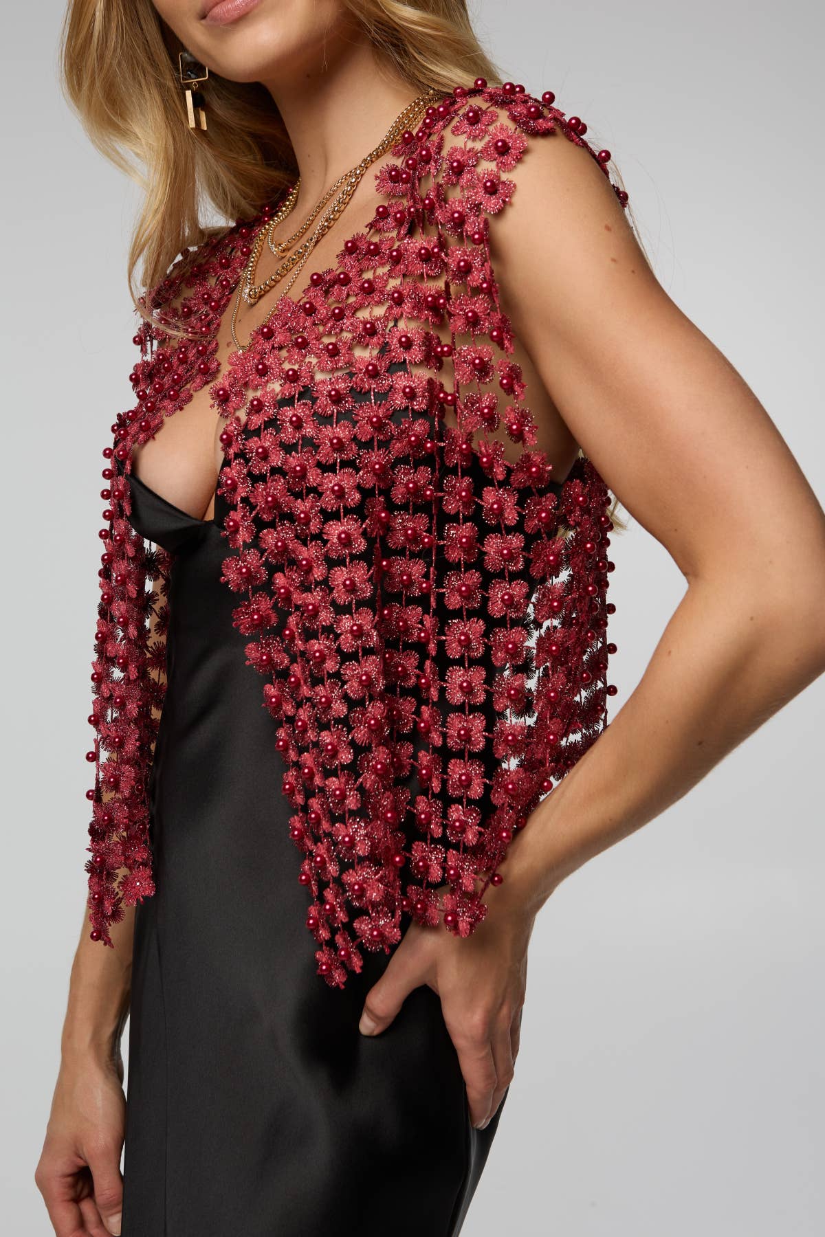 SAACHI - Wholesale Blouse - Women's - Floral Shell Pearl Capelet0