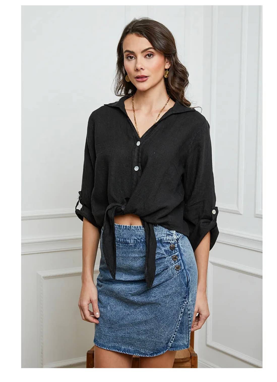 LÉA & LUC - Venta al por mayor Camisa con botones - Mujer - Camisas anudadas a la cintura en 100% lino REF. 220270