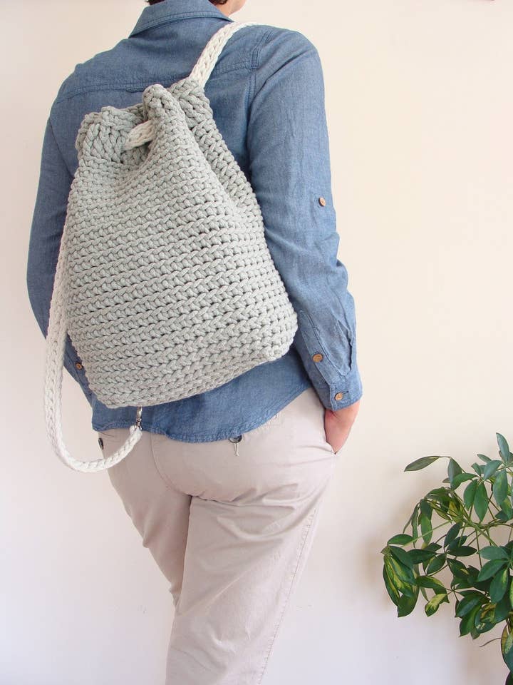 Zaino a secchiello all'uncinetto, borsa convertibile per la vendita all'ingrosso da parte di Woolfans