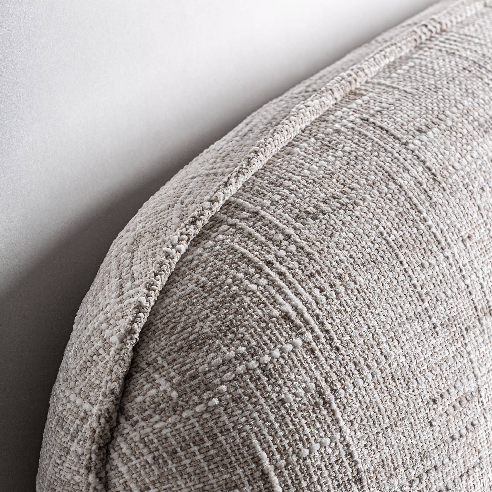 Kodu - Wholesale Bed - Polyester bed in beige color, 231x187x105cm2