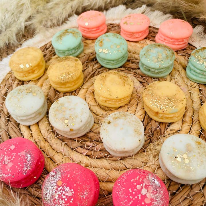 Jolie Senteur - Wholesale Wax Melt - Scented wax melters, macarons, pretty scent