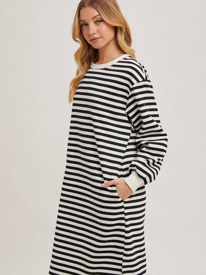 Bluivy – wholesale Klänning - Dam – RANDIG FRANSK FROTTÉ MIDIKLÄNNING5