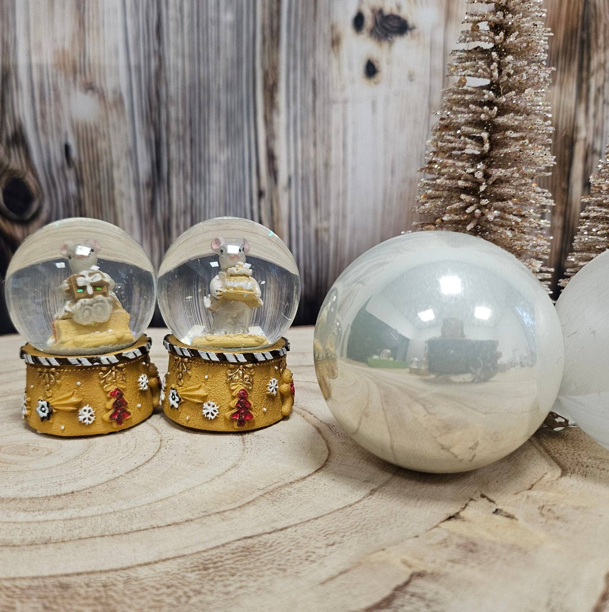 Schneekugelhaus - Wholesale Snow Globe - Sweet Mini Snow Globes Christmas Mouse Christmas Bakery2
