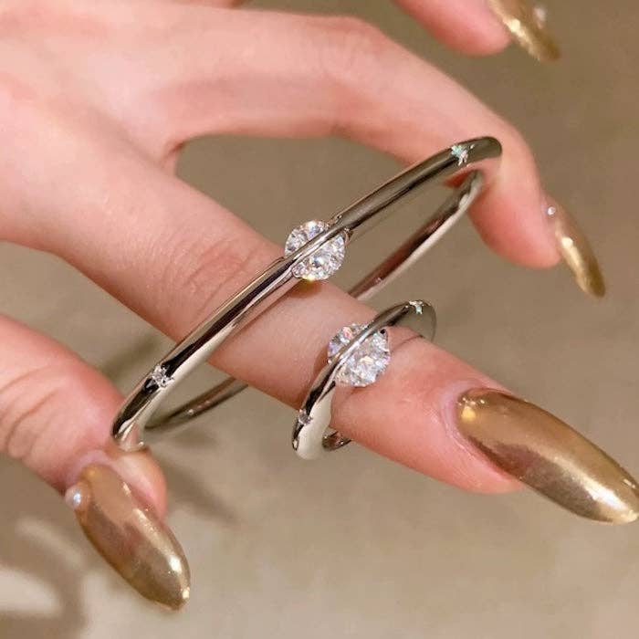 LanLivia - Wholesale Cuff Bracelet - Unique Design Twinkled Star Bangles5