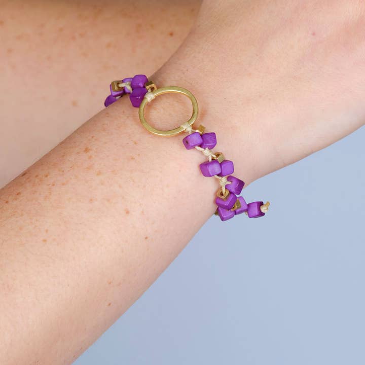 Pretty Pink Eco-Jewellery – wholesale Beaded bracelet – Dainty Tagua Bracelet17