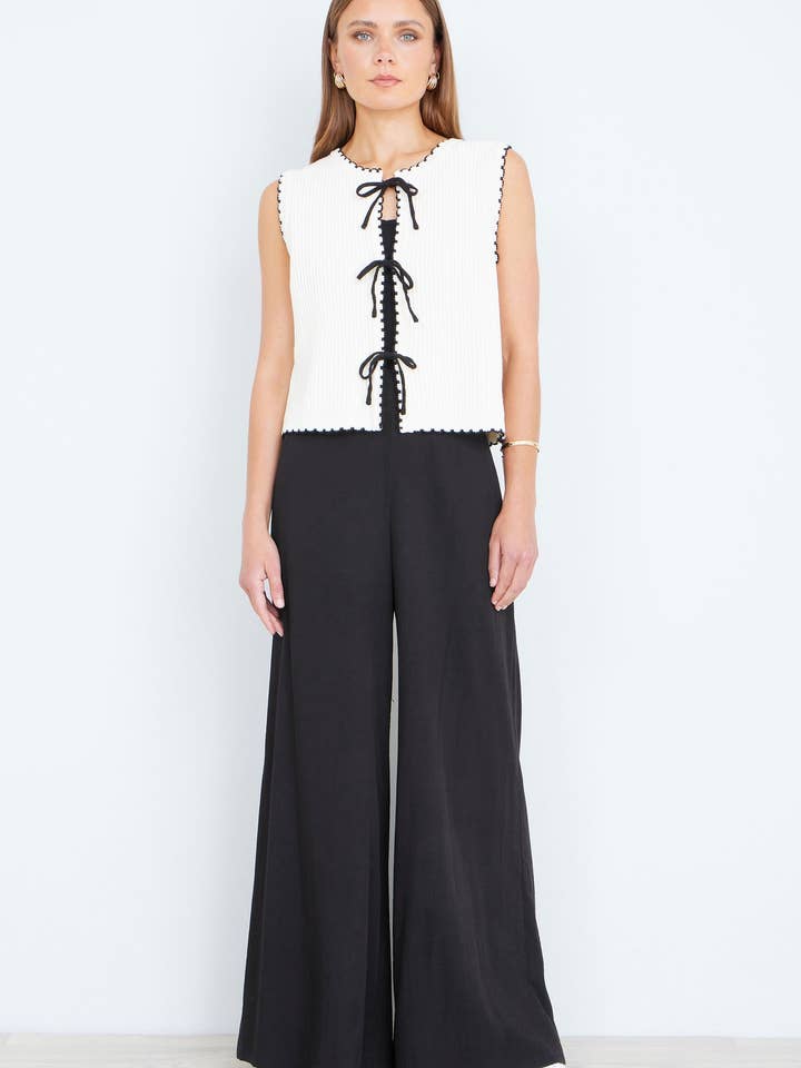 Yumi sorte brede palazzo-bukser for engroshandel hos Yumi