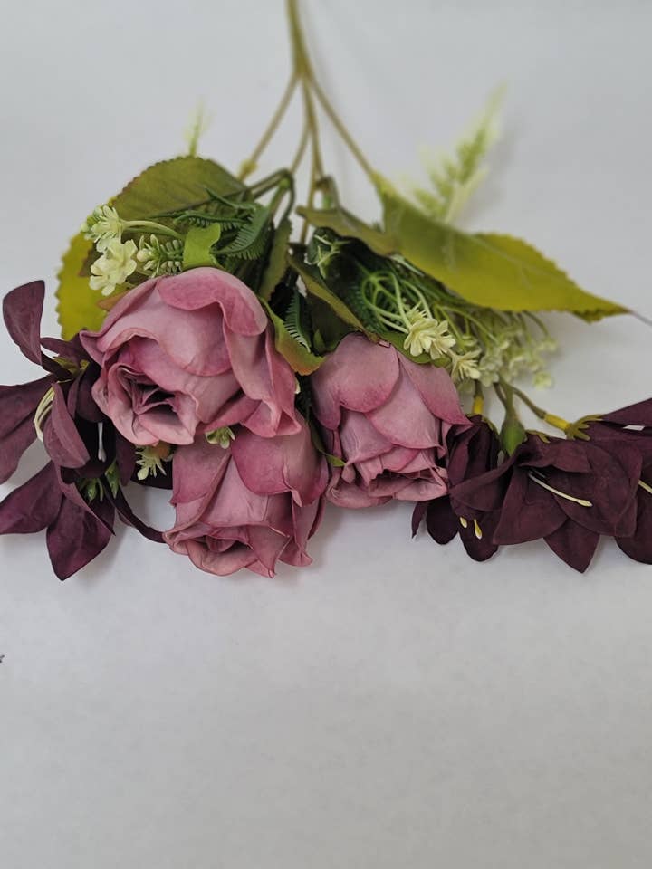 BLANDET ROSENBUSK LILLA for engroshandel hos Waterman's Loft Inc.