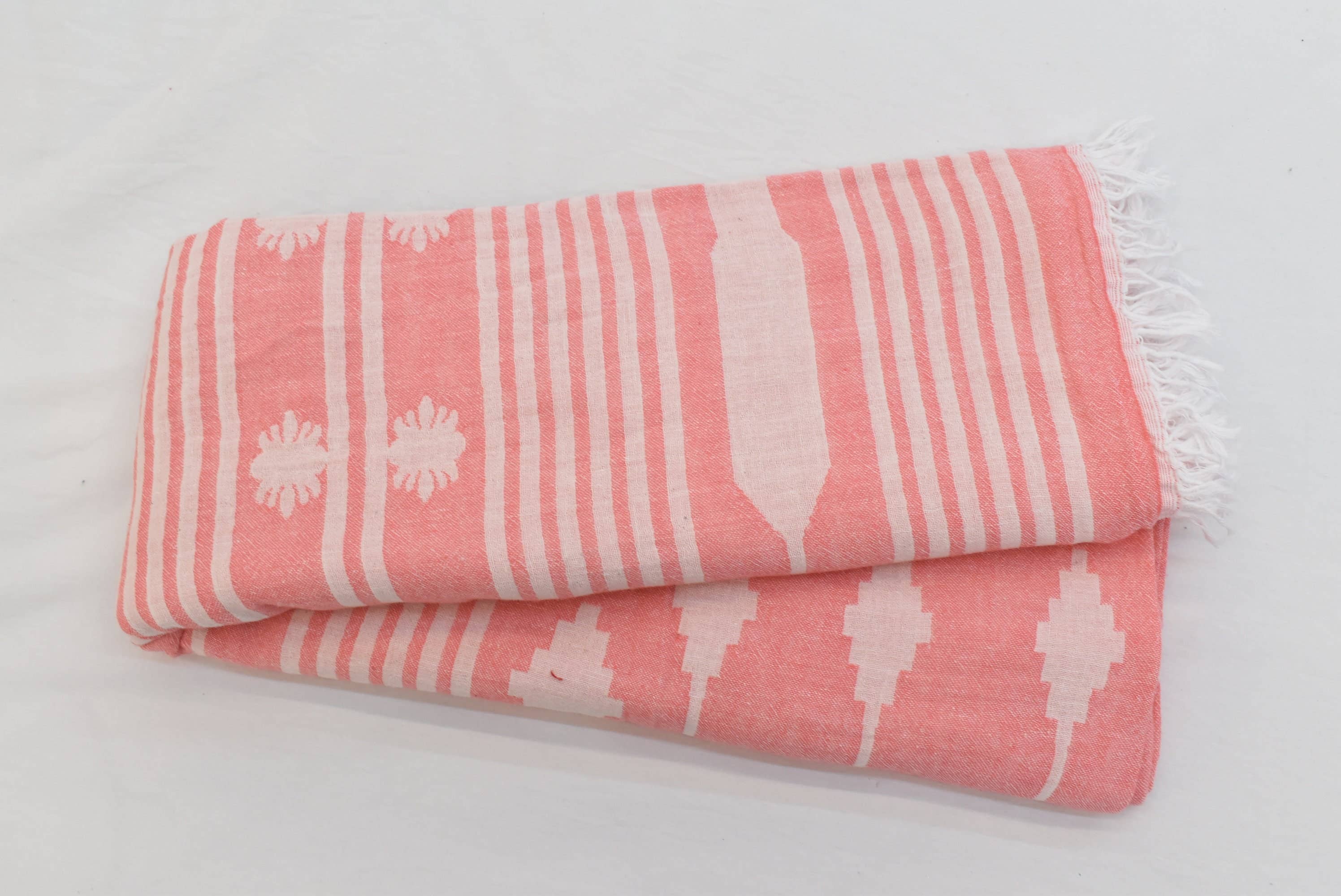 Organic Turkish Towels - Wholesale Picnic Blanket - PINK Beach Blanket, Versatile Picnic Cover3