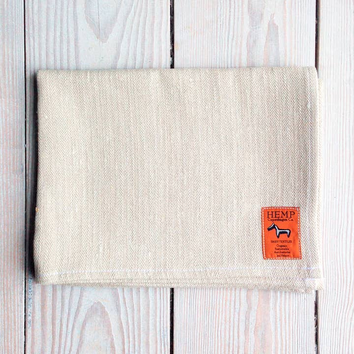 Asciugamano da cucina a spina di pesce 100% canapa grigio naturale per la vendita all'ingrosso da parte di Hemp Copenhagen Co.