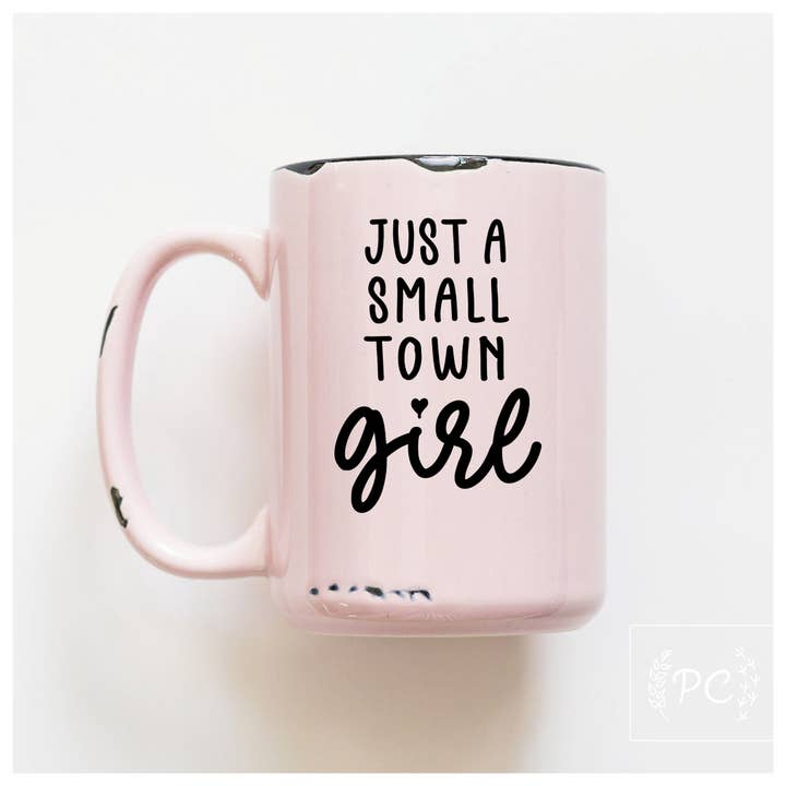 Juste une fille de petite ville | Tasse en céramique pour la vente par Prairie Chick Prints