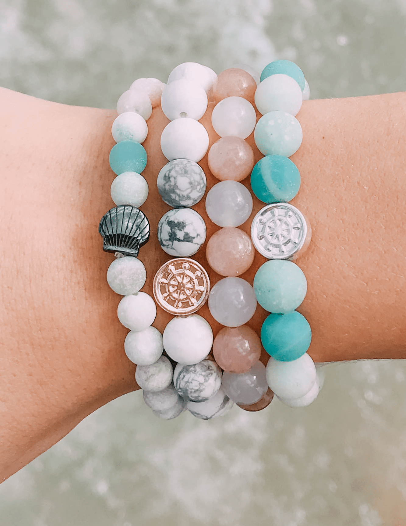 Koholako - Wholesale Beaded Bracelet - Seashell1