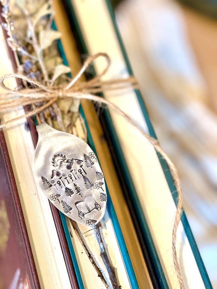 Serie de Marcapáginas Garden Muse; (un conjunto de 8 marcapáginas) para venta al por mayor de The WildSmith