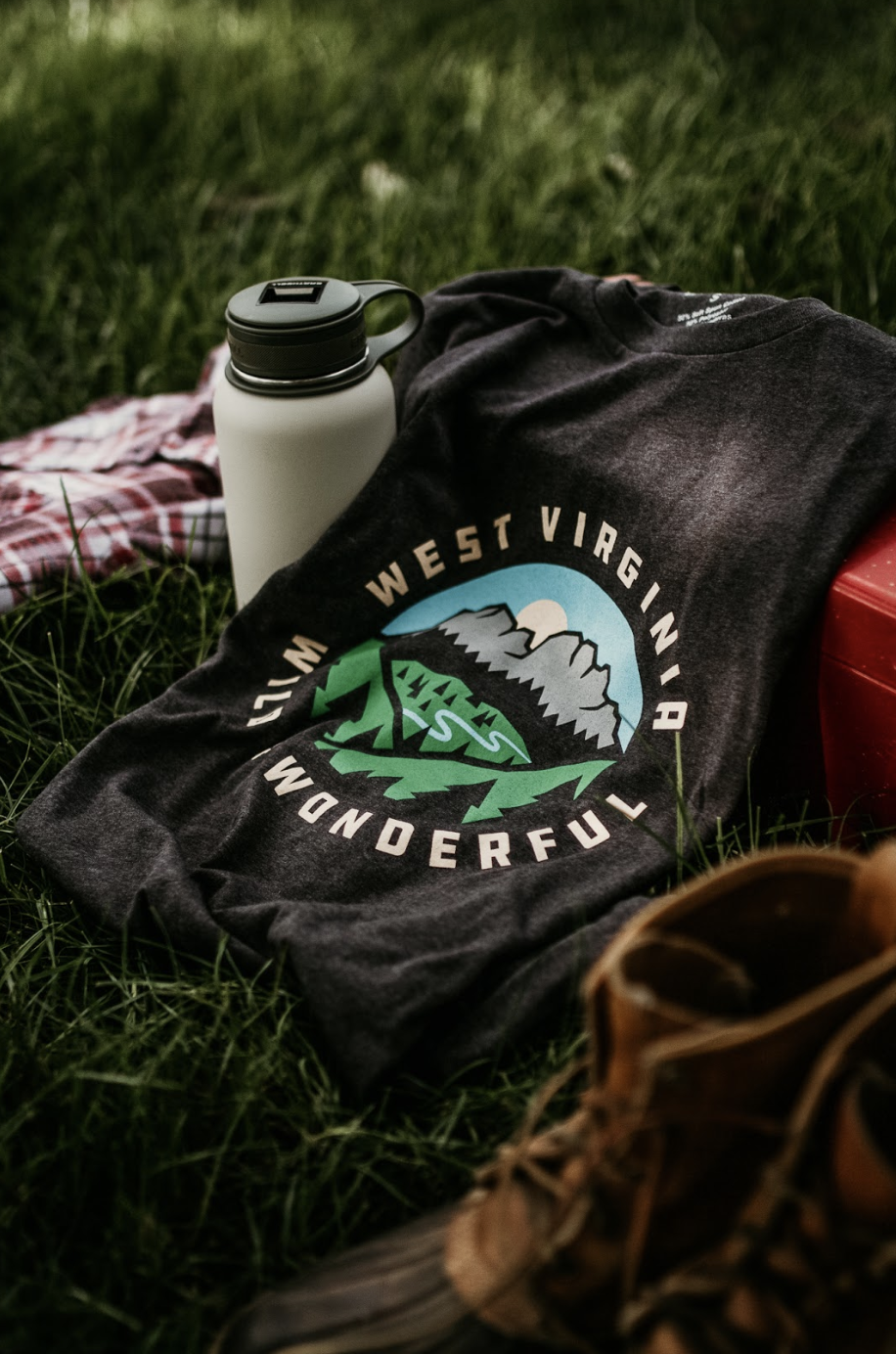 Loving WV - Wholesale T-shirt met print - Uniseks - Wild & Wonderful Scenery Shirt4