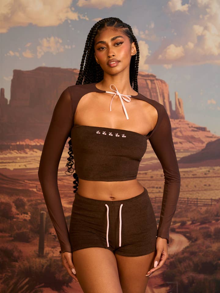 Set Bibi Top+Shorts in Braun für den Großhandel von Voight