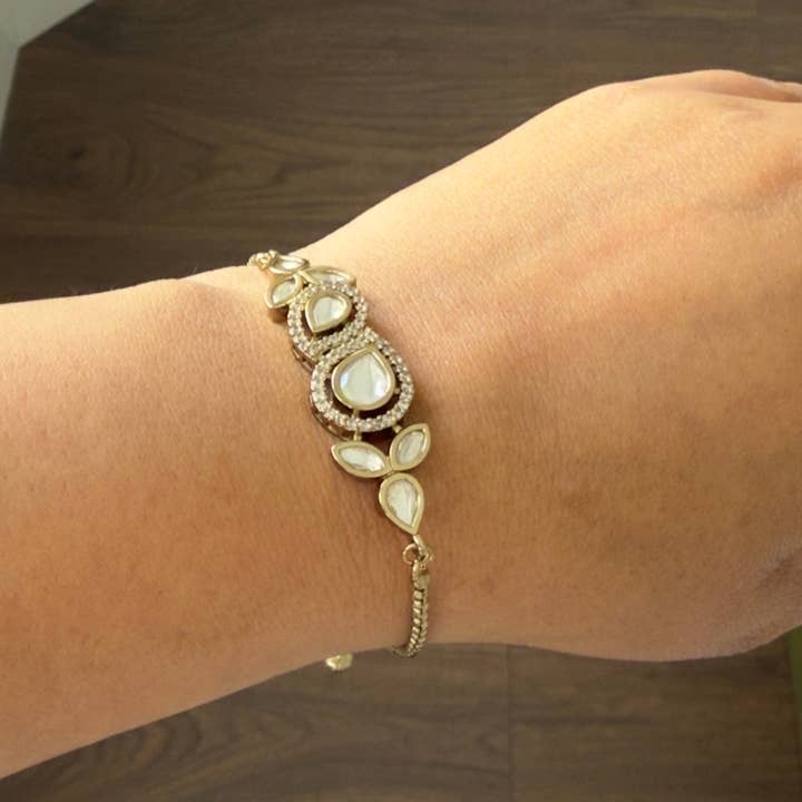 Vinnis Jewelry - Wholesale Charm/Dangle Bracelet - Royal Kundan Drop Adjustable Bracelet2