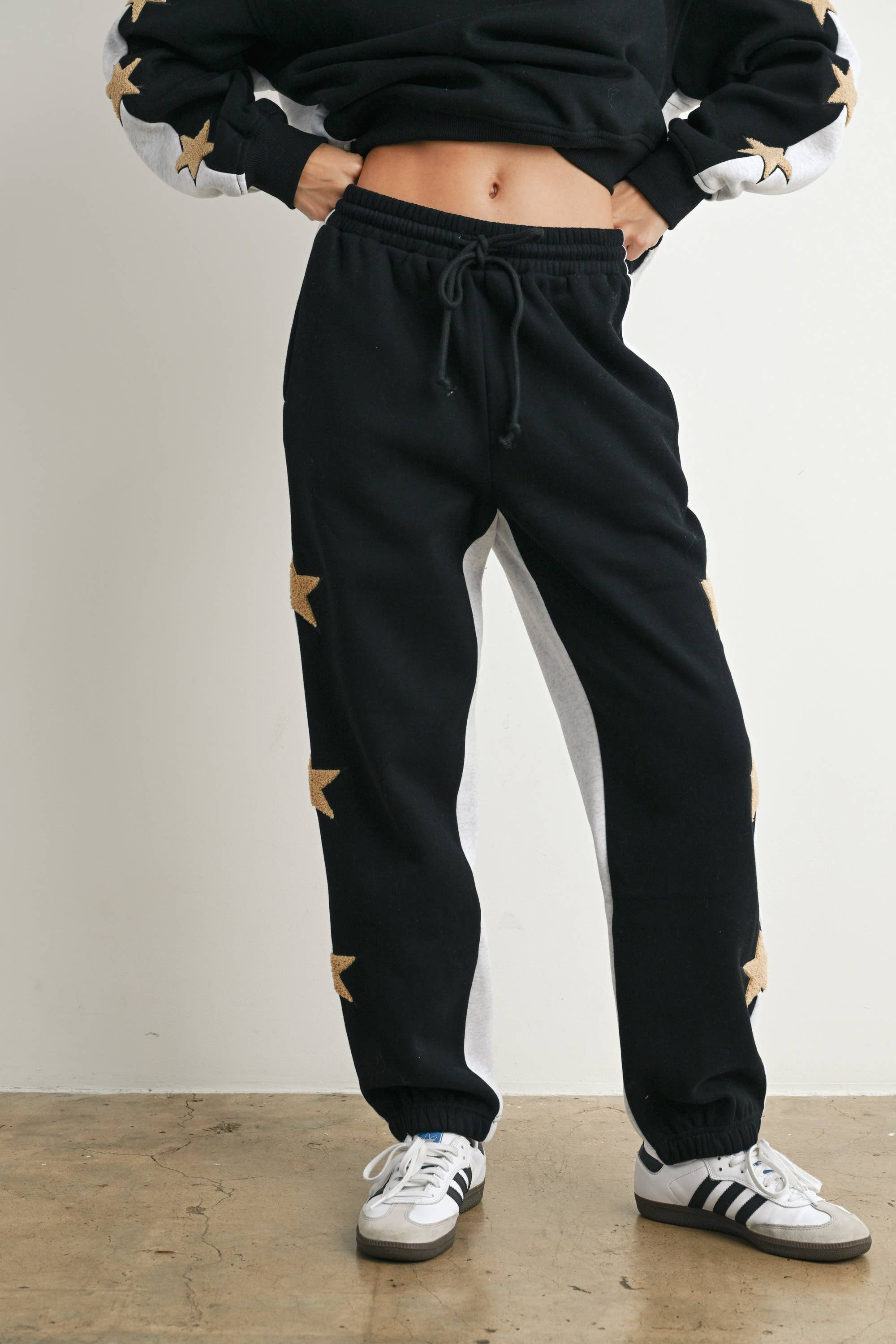 BUTTERMELON – wholesale Lounge Sweatpants/jogging bottoms – Women's – Color Block Sweatpants with Star Detail - BMP75703