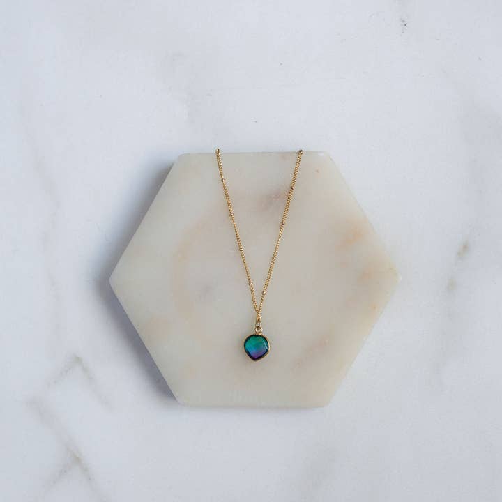 Moxie Collective (formerly Atonement Design) - Wholesale Choker/Collar - Iridescent Quartz Heart Choker5