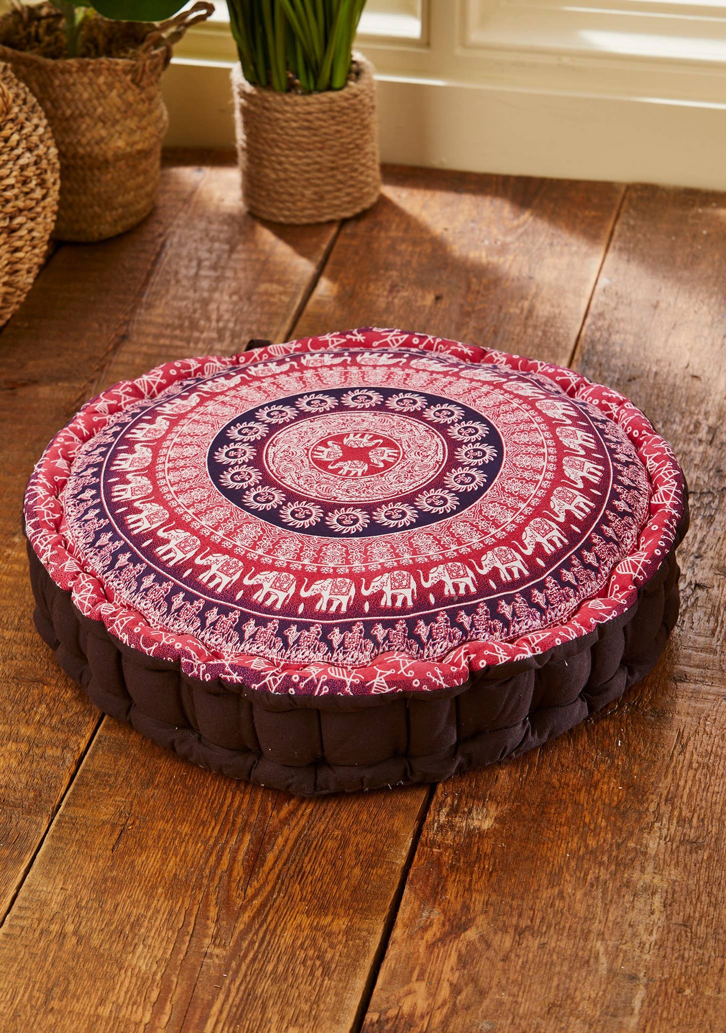 Namaste - Vendita all'ingrosso Pouf - Pouf rotondo imbottito con stampa elefante / Cuscino da meditazione1