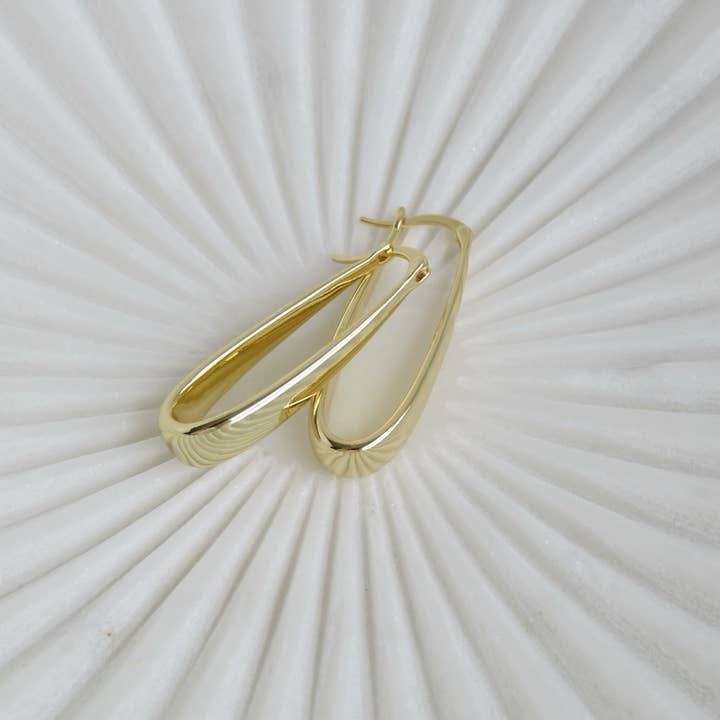 Boutique Suarez Co. - Wholesale Hoop Earrings - Elongated Hoops1