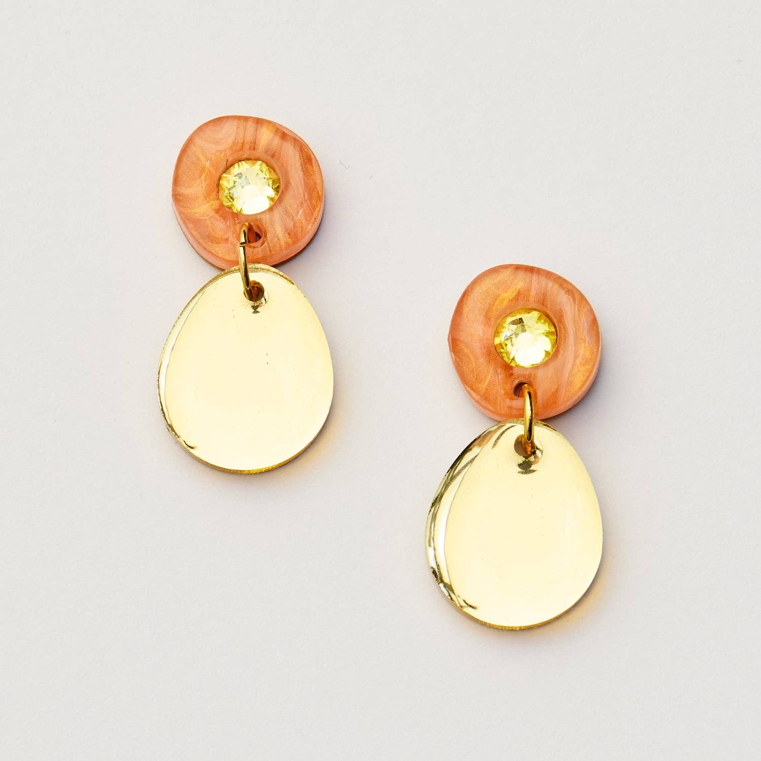 Martha Jean - Wholesale Dangle earrings - Jam Gem Earrings - Peach-Gold