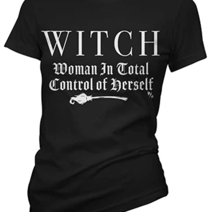 T-shirt d'autonomisation féminine WITCH Women's pour la vente par Pinky Star