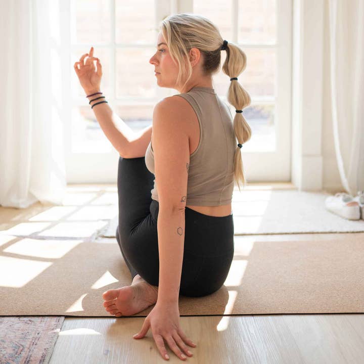 KOOSHOO – Großhandel Haargummi – Damen – Kunststofffreie runde Haargummis — Mini-6er-Pack — Dunkle Farbtöne4