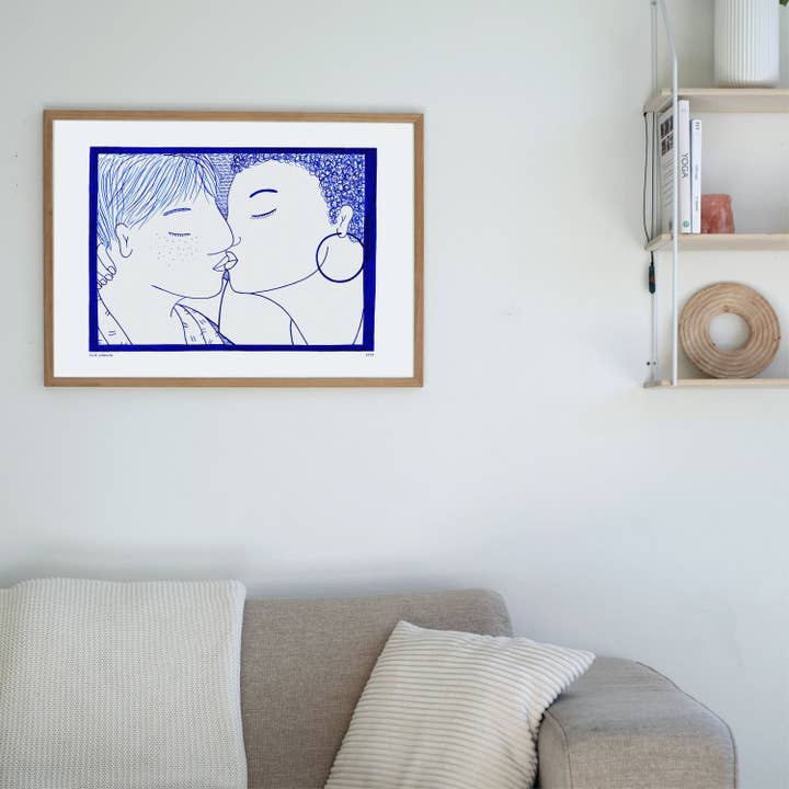 The Kiss for wholesale by ELISE ESPOSITO