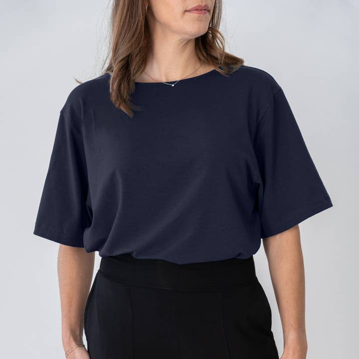 Encircled - Wholesale T-Shirt - Women's - The Everyday Boxy Tee3