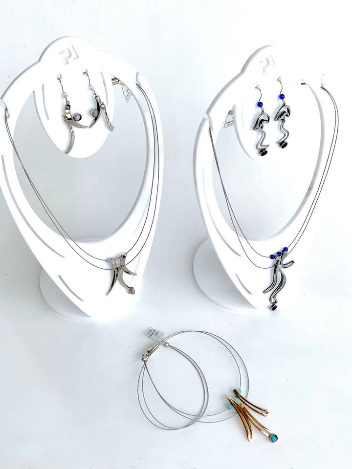 ENSEMBLES Préemballés (DJY1) - 6xColliers17'' & Ensembles Boucles d'Oreilles & Présentoirs Gratuits pour la vente par Christophe Poly / Crono Design