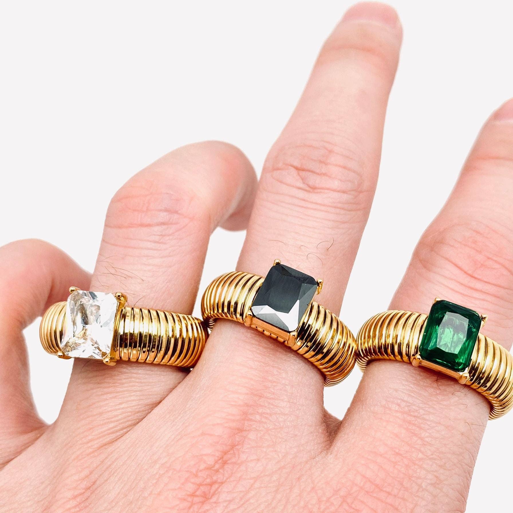 Mio Queena – Engroshandel Solitairering – Zircon 18K forgyldt rustfrit stål stribede ringe - FGS4