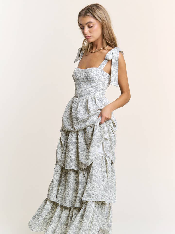 J.NNA - Wholesale Dress - Women's - Sweetheart Neckline Floral Print Tiered Midi Dress S-L