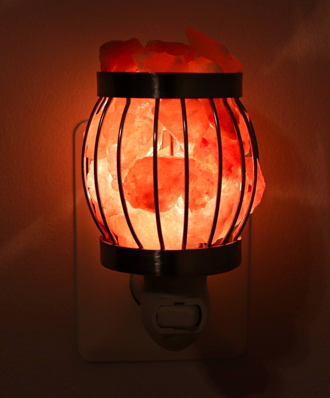 Himalayan Secrets - Wholesale Night Light - Stainless Steel Basket w/ Salt Rocks- Night Light2