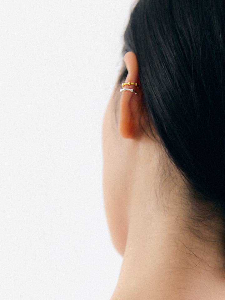 LINE DOTS EAR-CUFF para venta al por mayor de SOLI STUDIO