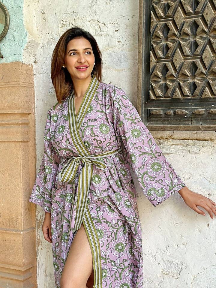 Essential Designs London - Vendita all'ingrosso Kimono - Donna - Vestaglia estiva in puro cotone con stampa indiana a blocchi, con stampa a blocchi, motivo floreale, copricostume da spiaggia, comodo, blu, rosa, verde, Gardenia Blossom Summer Dream