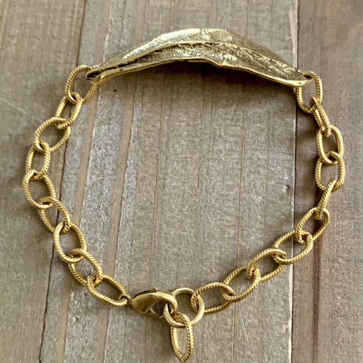 Nellie Pratt Artisan Jewelry - Wholesale Charm/Dangle Bracelet - Nature Chic- boho leaf bracelet on gold chain