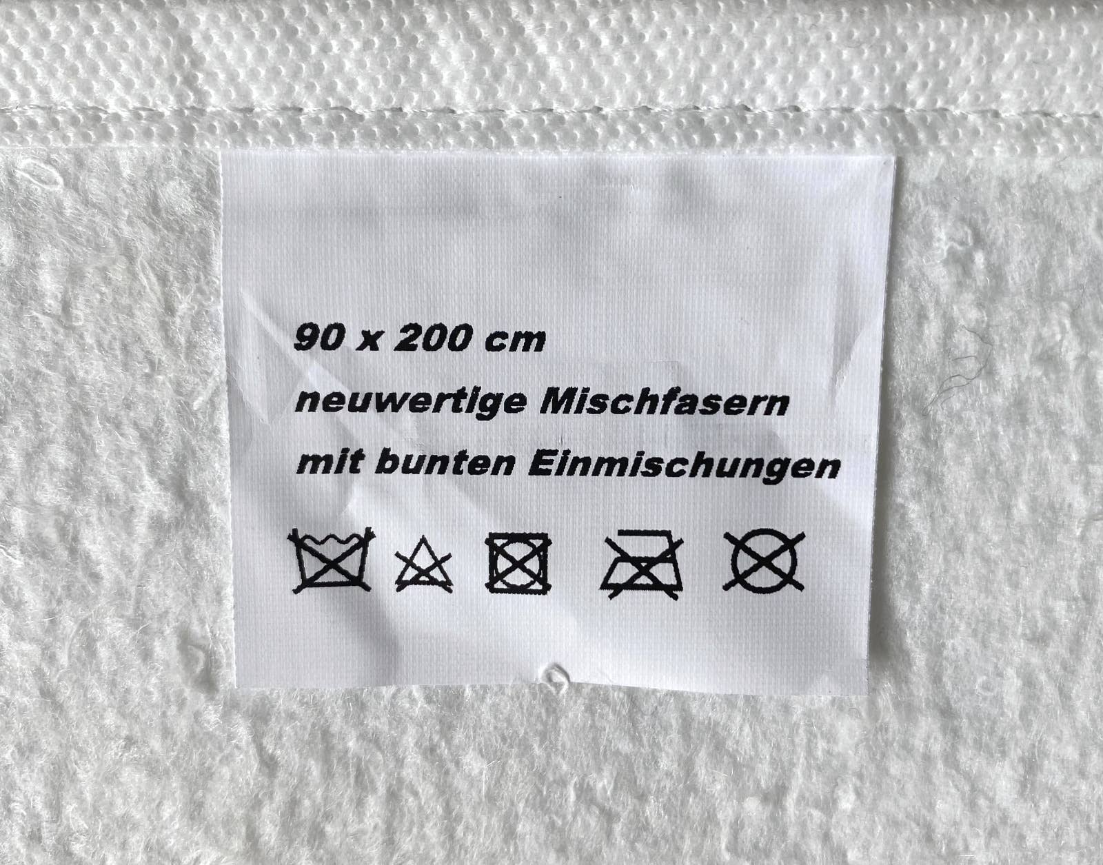 Salzmann Restwaren GmbH – wholesale Mattress pad/protector – Hum mattress protector 90*200 cm2