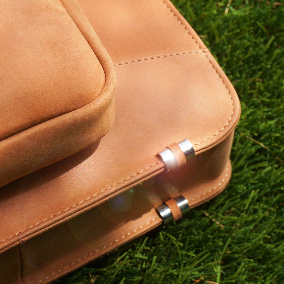 MacCase – Großhandel Aktentasche – Unisex – MacCase Premium Aktentaschenrucksack aus Leder9