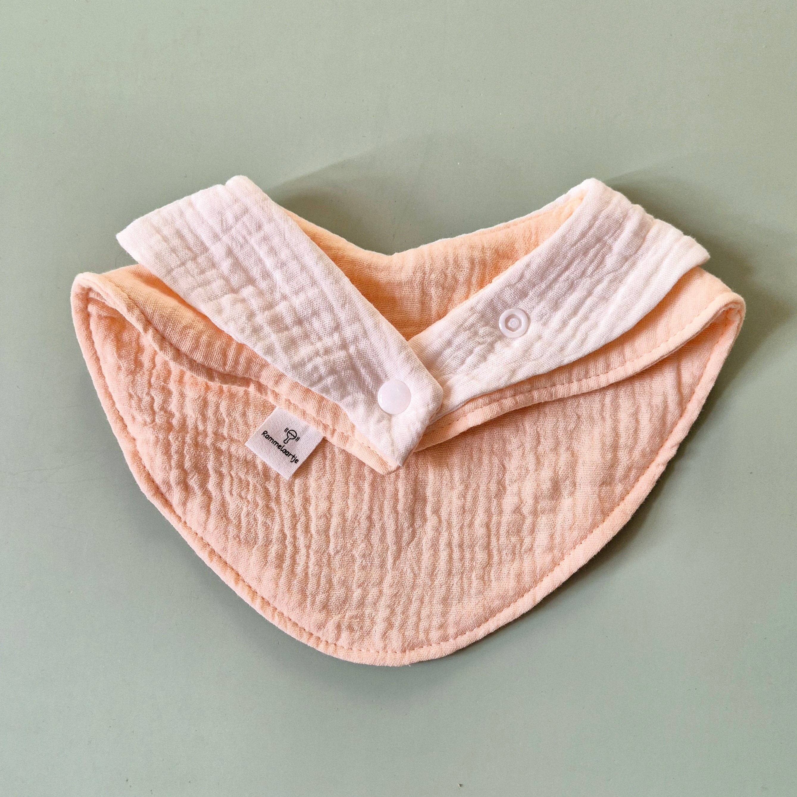 Rammelaartje - Wholesale Bib - Baby - 3-layer Muslin Bib / Drool Bib with Cute Collar - Beige1