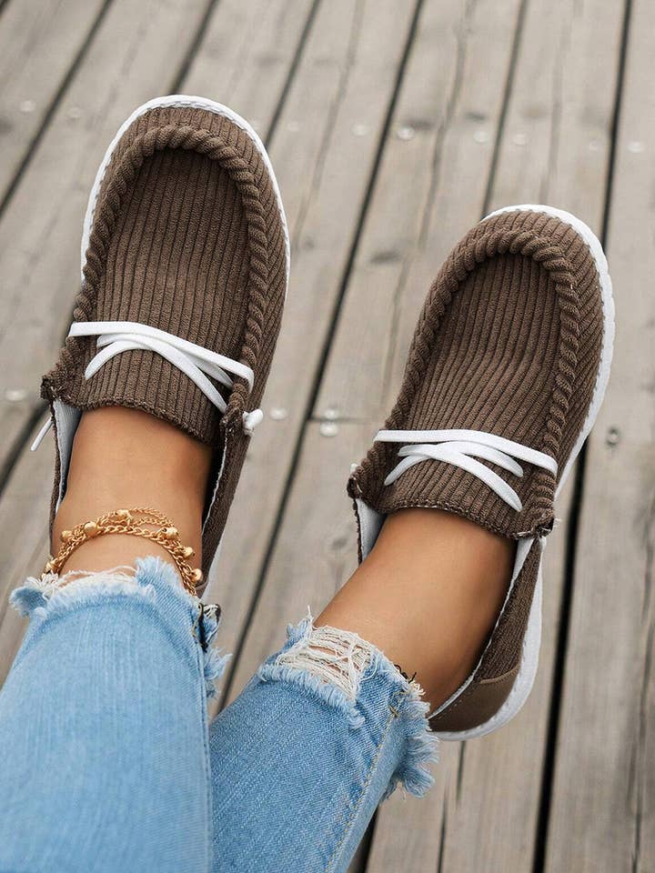 Threaded Pear - Vente Baskets à enfiler – femme - Chaussures décontractées Sophia Slip On9