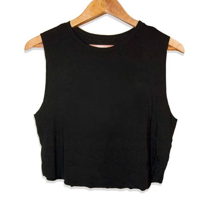 Canotta corta da donna a vita alta | Ultra-morbida Made in USA | Basic quotidiano per la vendita all'ingrosso da parte di Puppies Make Me Happy