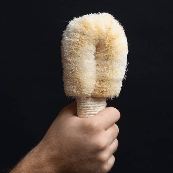 nutcare Australia - Wholesale Body Brush - Viking Dry Body Brush1