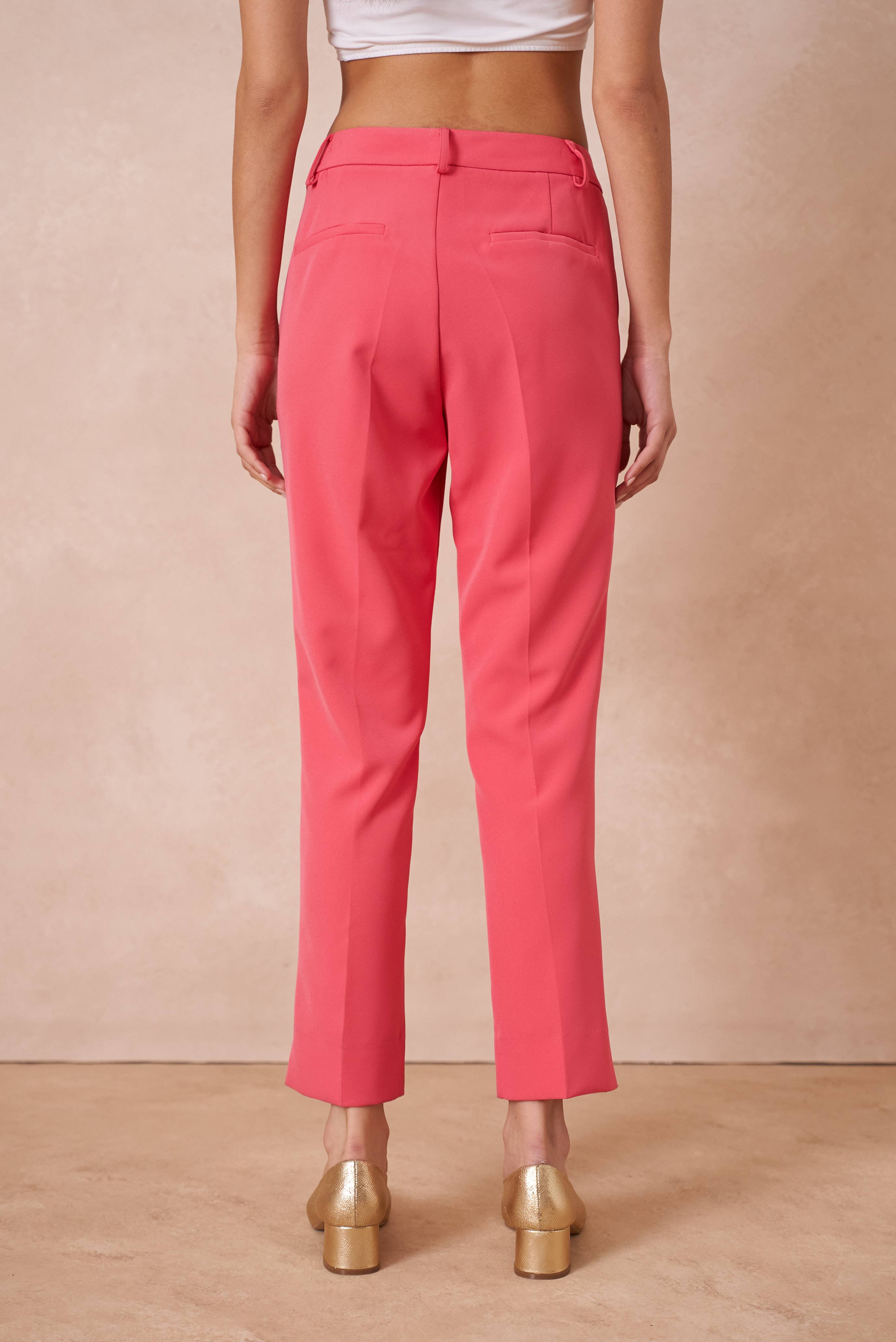 Attentif Paris – wholesale Pants – Women's – [Timeless] High-waisted cigarette pants73