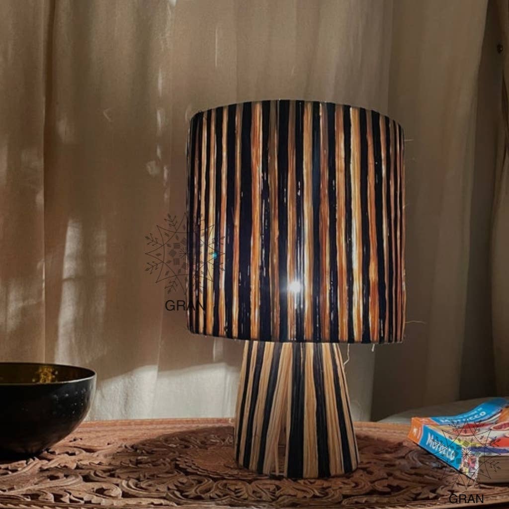 Gran Wholesale - Wholesale Lamp Shade - Moroccan  Stripped Scalloped Raffia, Raffia Table Lamp Shade1